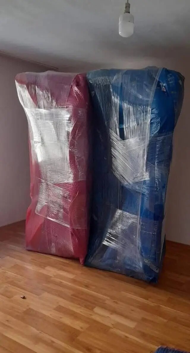 Özenle paketlenmiş taşınma eşyaları